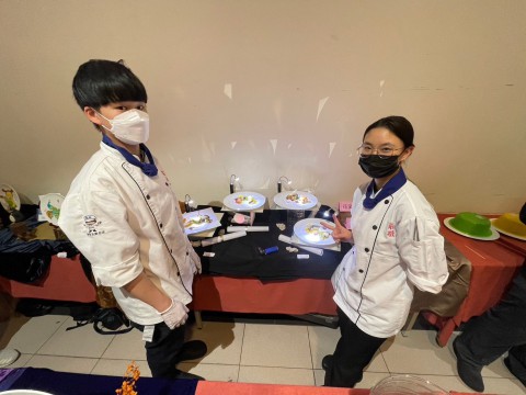 恭喜本校餐飲科學生參加在「2023中華奧林匹克美饌藝術美學競賽」賽榮獲佳績