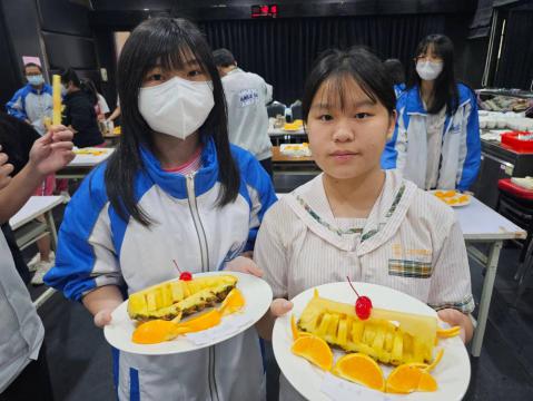 2023.11.07安樂國中餐旅群2.jpg