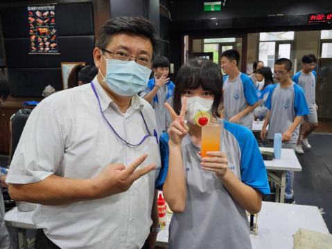 2023.10.04明德國中餐旅群1.jpg