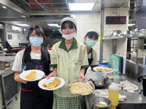 LINE_ALBUM_1121123江翠國中_231204_8.jpg