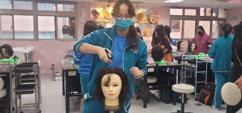 LINE_ALBUM_11201江翠美髮1116_231204_30.jpg