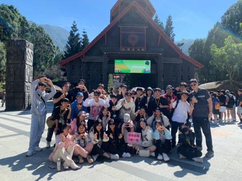 LINE_ALBUM_20241111餐一愛公民訓練_241119_3.jpg