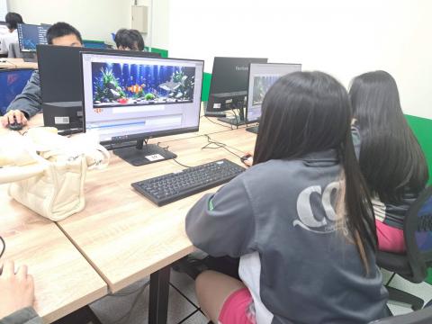 LINE_ALBUM_2025.05.26基隆中正國中（設計群）職探_250528_7.jpg