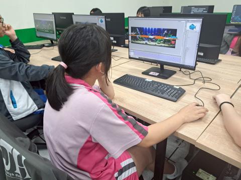 LINE_ALBUM_2025.05.26基隆中正國中（設計群）職探_250528_13.jpg