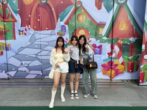 LINE_ALBUM_畢旅_250529_8.jpg