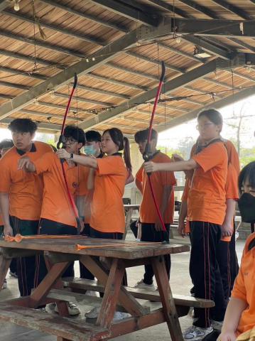 LINE_ALBUM_極限挑戰_250529_2.jpg
