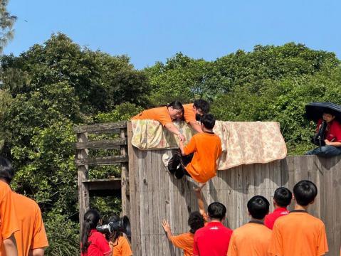LINE_ALBUM_極限挑戰_250529_8.jpg