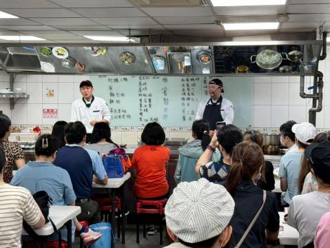 LINE_ALBUM_2025.06.07教師研習課程_250609_4.jpg