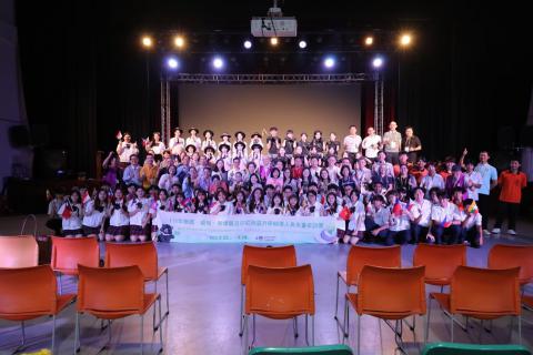 LINE_ALBUM_1130924海華基金會貴賓蒞校_250317_43.jpg