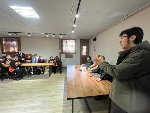 LINE_ALBUM_114.01.13 柬埔寨王董蒞臨關心慰問柬埔寨同學_250317_22.jpg