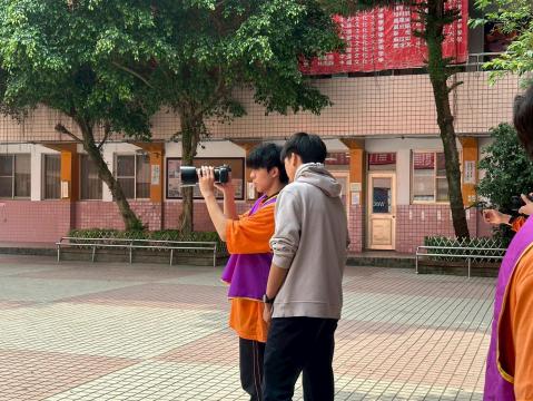 LINE_ALBUM_1140409華僑高中國中部來校參觀_250424_8.jpg