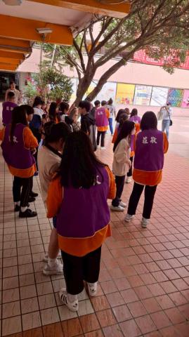 LINE_ALBUM_1140409華僑高中國中部來校參觀_250424_14.jpg
