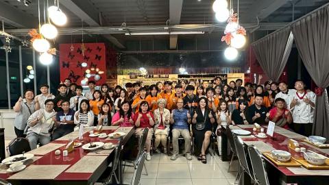 LINE_ALBUM_1140529正規班僑生餐敘_250603_2.jpg