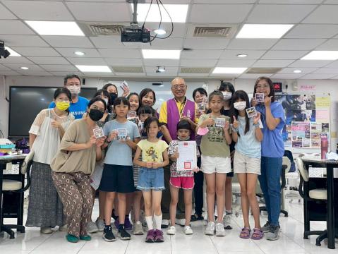 LINE_ALBUM_114 0705 璀璨穿戴甲_250707_4.jpg