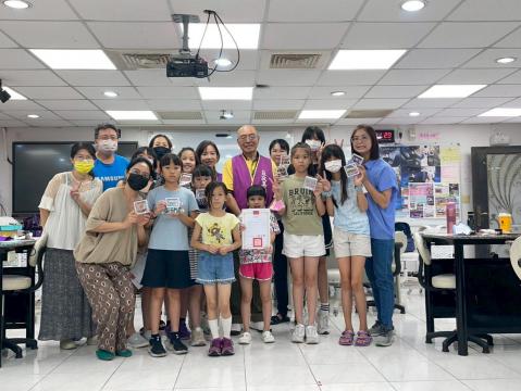 LINE_ALBUM_114 0705 璀璨穿戴甲_250707_3.jpg