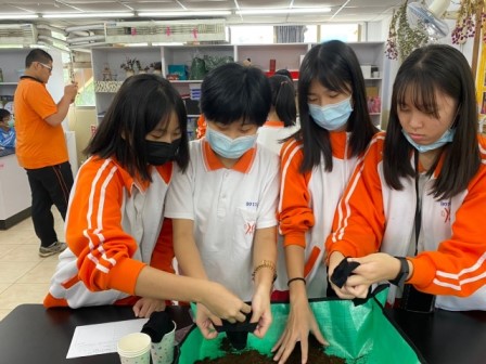 20200926 瑠公國中801_200930_14.jpg