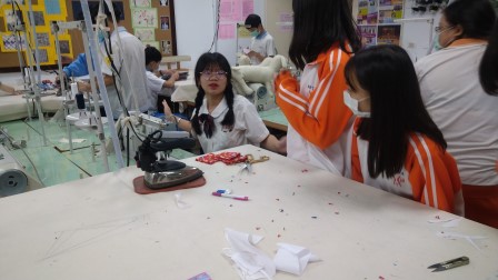 20200926瑠公807流服科_200926_12.jpg