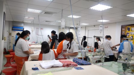 20200926瑠公807流服科_200926_26.jpg