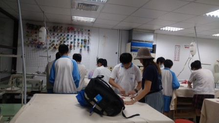 20200926瑠公807流服科_200926_27.jpg