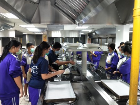 板橋國中β班 茶酥餅乾 寵物美容_201016_4.jpg