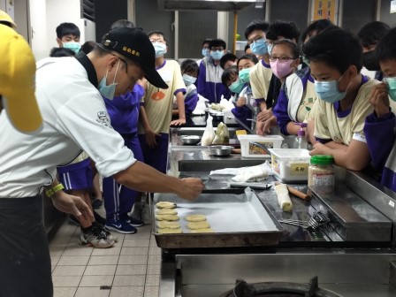 板橋國中β班 茶酥餅乾 寵物美容_201016_12.jpg