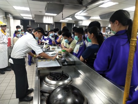 板橋國中β班 茶酥餅乾 寵物美容_201016_16.jpg