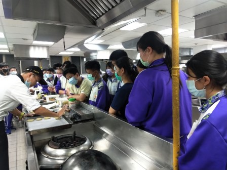 板橋國中β班 茶酥餅乾 寵物美容_201016_18.jpg