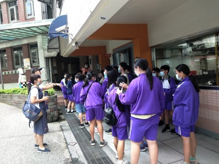 板橋國中β班 茶酥餅乾 寵物美容_201016_41.jpg