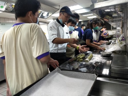板橋國中β班 茶酥餅乾 寵物美容_201016_66.jpg