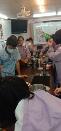 漳和國中B班_201016_23.jpg
