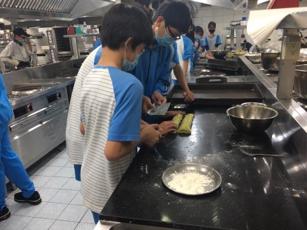 1023新泰國中815_201030_15.jpg