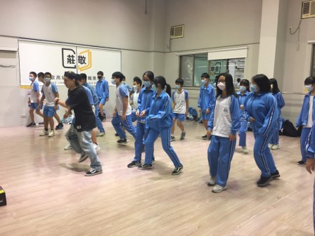 1023新泰國中815_201030_31.jpg