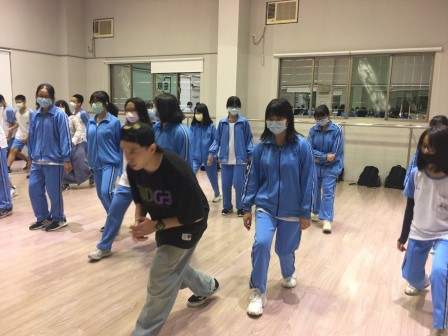 1023新泰國中815_201030_37.jpg