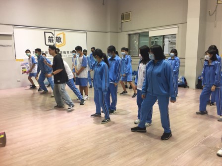 1023新泰國中815_201030_49.jpg