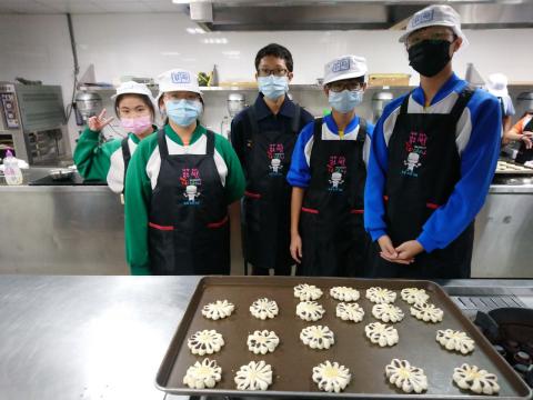 1090930海山國中食品群_201006_6.jpg