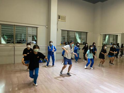 20201111鶯歌國中技藝班_201216_2.jpg
