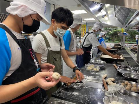 107明德食品_201012_3.jpg