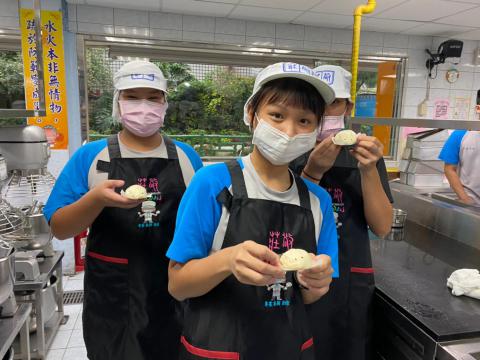 930明德食品_201006_4.jpg