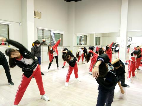 1204忠孝國中_201216_11.jpg