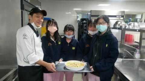 2020124焗烤奶油筆管麵玉米濃湯技藝班刀公會內初選_201207_0 (1).jpg
