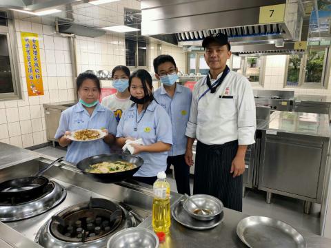 2020116泰山國中和風煎餅海鮮烏龍麵_201216_10.jpg