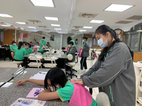 1090911大觀國中職群介紹_201006_7.jpg