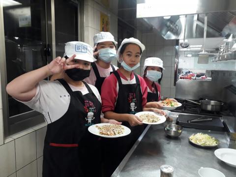 1090926樹林國中餐旅職群_201006_3.jpg