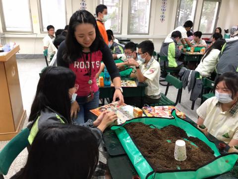 1030(永和校區)達觀國中來校-植栽手作_201229_3.jpg