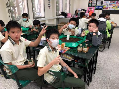 1030(永和校區)達觀國中來校-植栽手作_201229_4.jpg