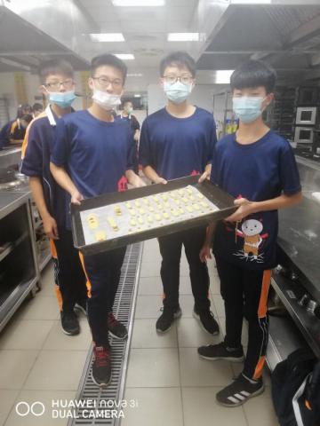 1030義學國中 八年級職探_201224_4.jpg