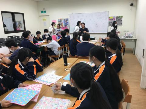 20201030義學國中來校幼保科手做DIY_201224_23.jpg