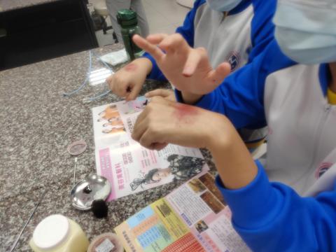 20111113海山國中819美容美髮 彩妝_201207_16.jpg