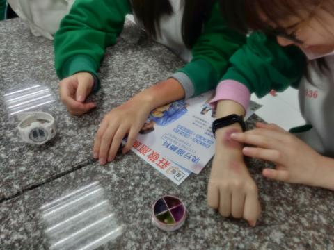 20111113海山國中819美容美髮 彩妝_201207_19.jpg
