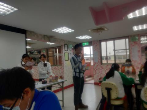 20111113海山國中819美容美髮 彩妝_201207_37.jpg